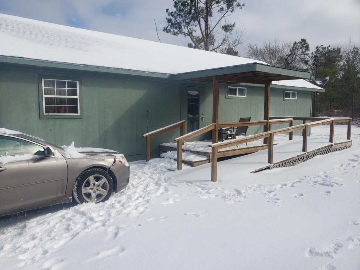 Tesla'S Lake Escape Onalaska Esterno foto